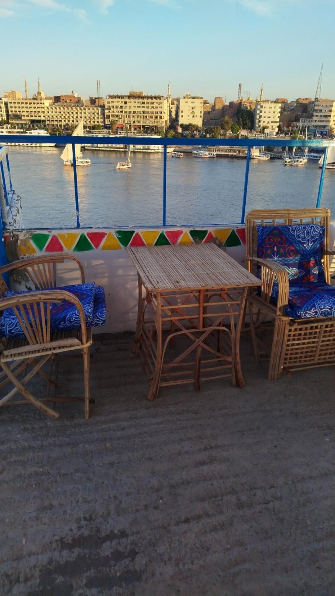 Mostafa Jamaica Guesthouse Aswan Bagian luar foto