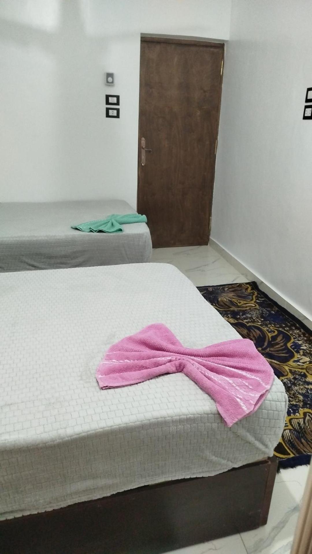 Mostafa Jamaica Guesthouse Aswan Ruang foto